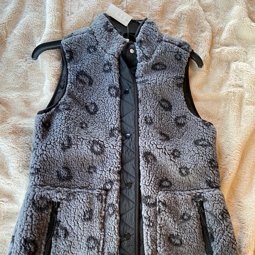 Maurice’s Leopard Sherpa Vest